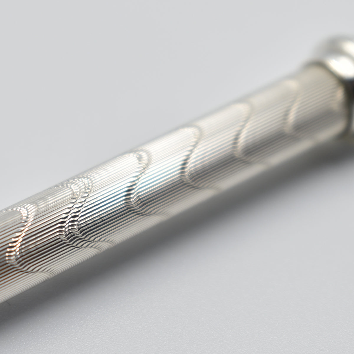 Japanese Sterling Silver 925 Pen Wave Pattern Engine Tan
