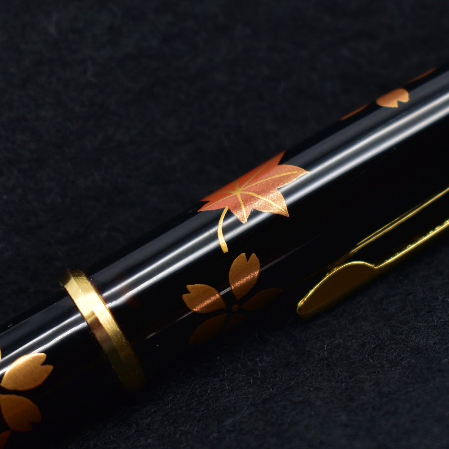 Japanese Urushi Makie Pen SYUNJYU(Spring and Autumn)