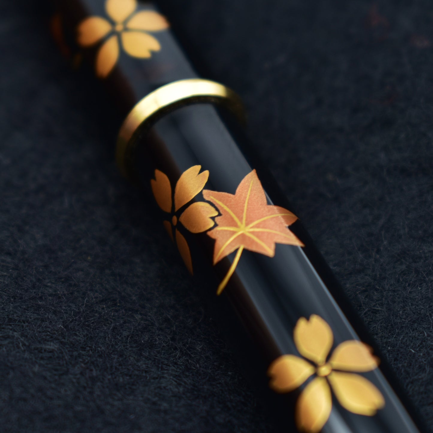 Japanese Urushi Makie Pen SYUNJYU(Spring and Autumn)